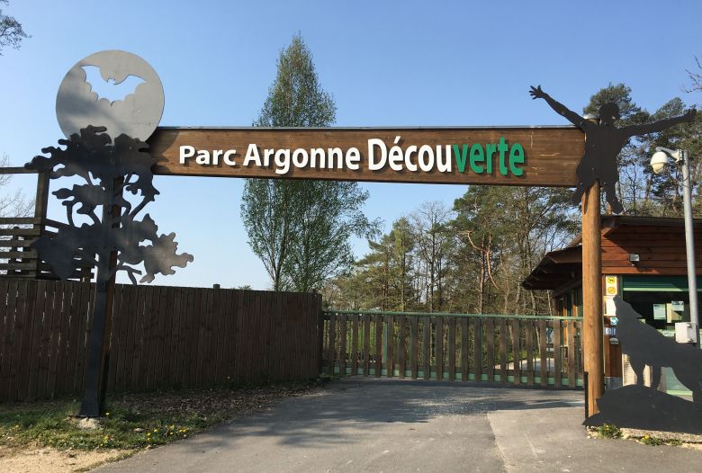 Les parcs de loisirs attendent la fin du confinement pour retrouver la clientèle habituelle, et les touristes de passage / © Daniel Samulczyk / France Téléisions