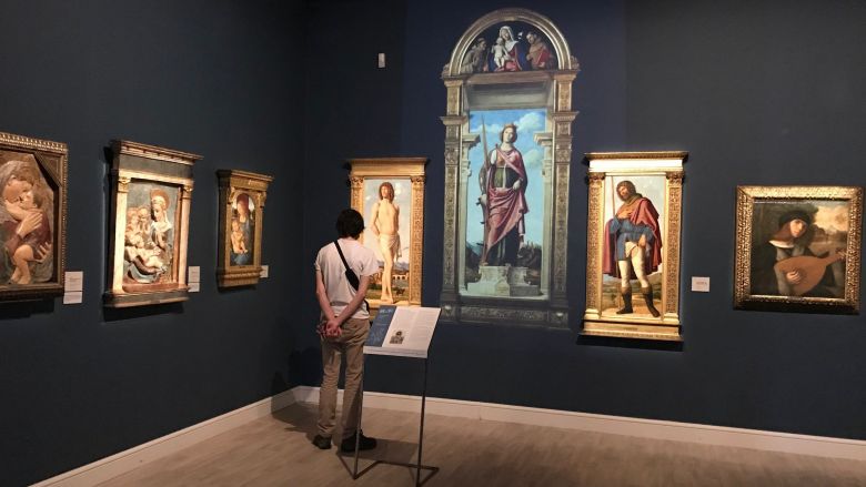 Parmi les premiers visiteurs, un jeune homme de 26 ans qui avait entendu parler de ce musée des Beaux-Arts / © Catherine Munsch / France télévisions