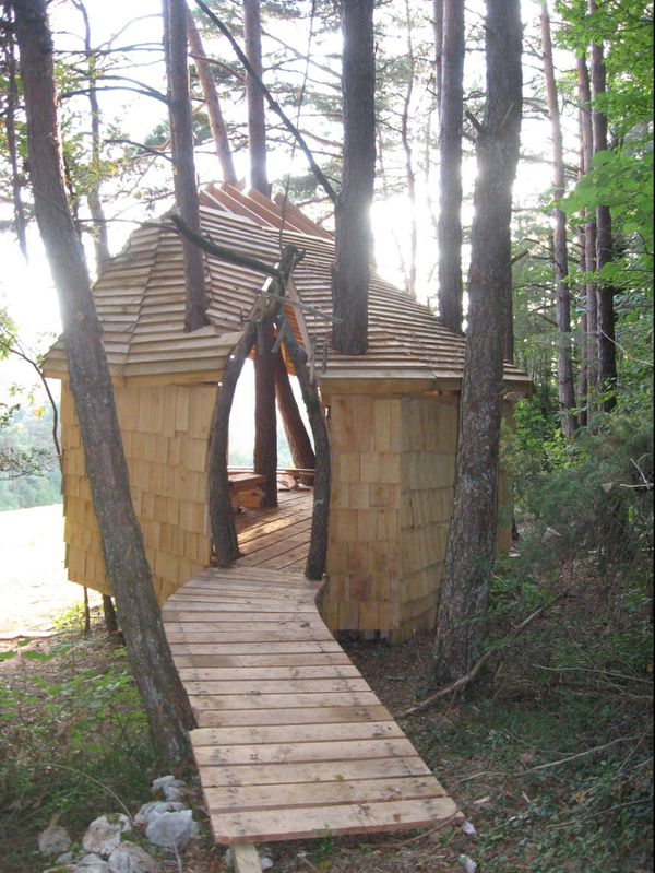 Cabane de la sauvageonne