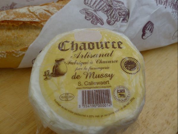 Chaource A.O. Fromage artisanal au lait entier pasteurisé
